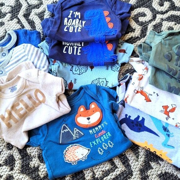 BUNDLE Newborn Onesies Animals Dinosaurs Henleys - Picture 1 of 6